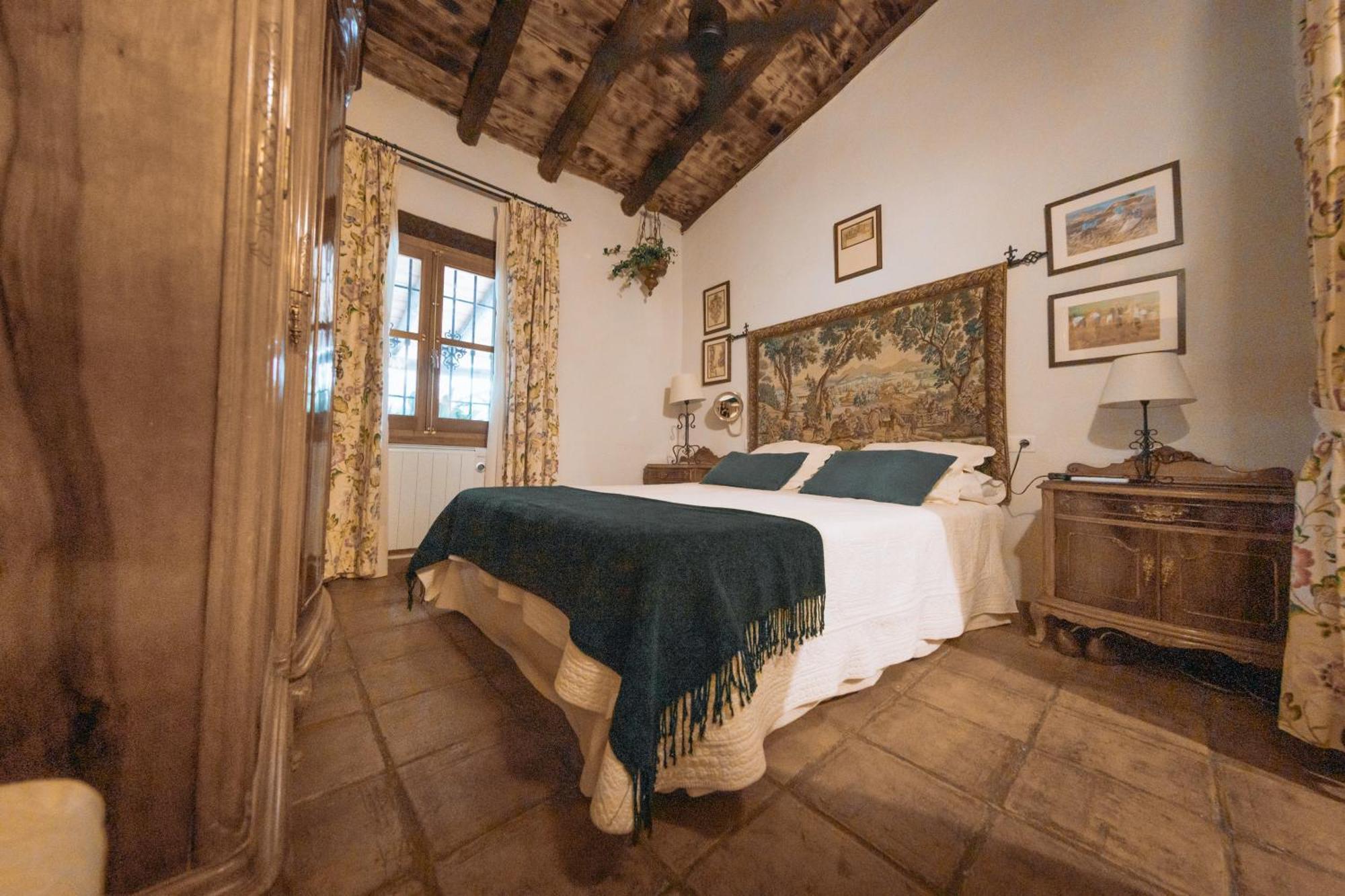 LA CUADRA, Finca privada a los pies de Sierra Nevada, a 10 minutos del centro, Jardín, Barbacoa La Zubia  Exterior foto