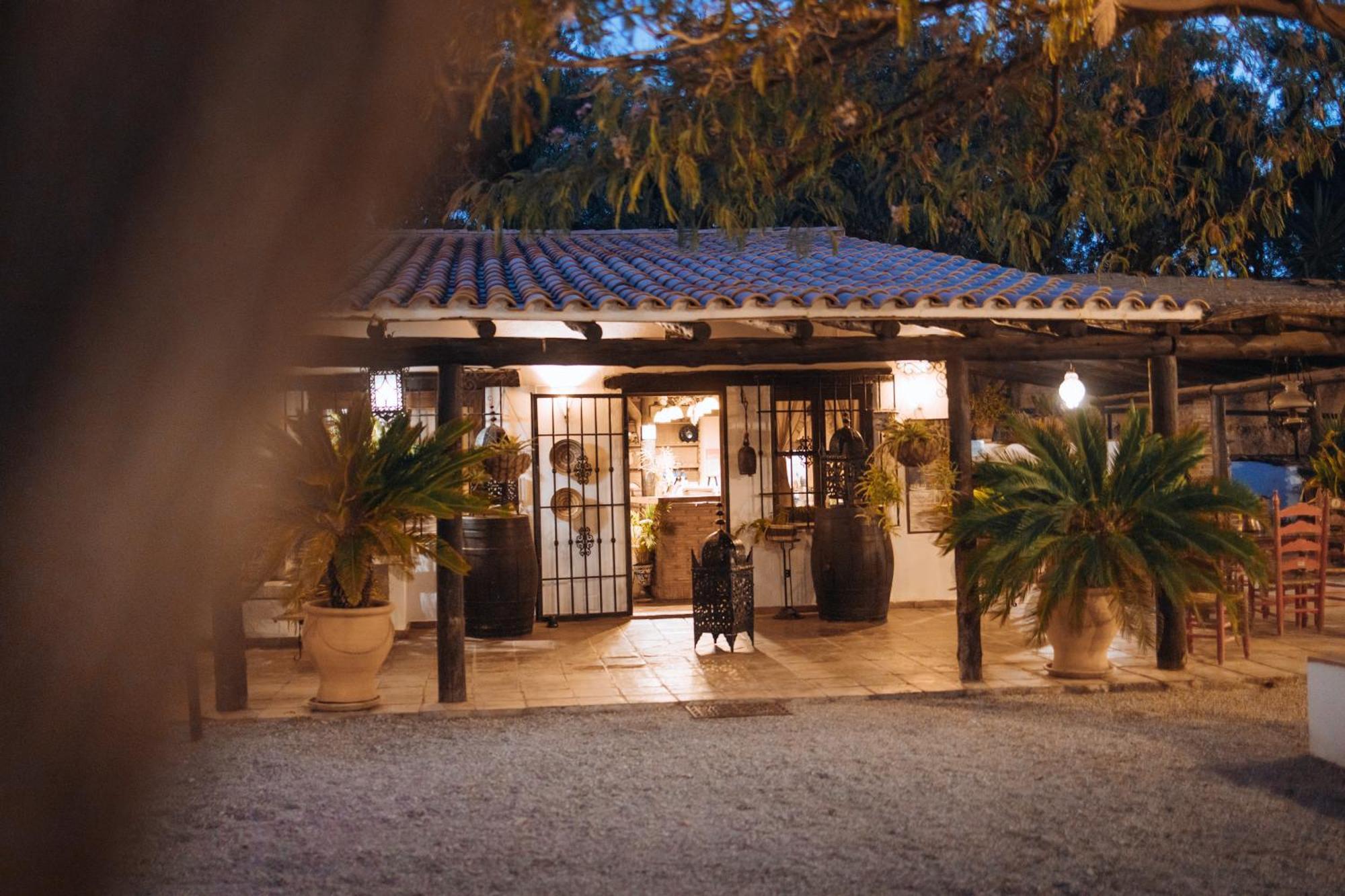 LA CUADRA, Finca privada a los pies de Sierra Nevada, a 10 minutos del centro, Jardín, Barbacoa La Zubia  Exterior foto